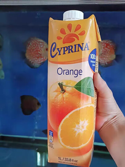 地中海塞浦路斯进口 塞浦丽娜(cyprina)芒果香橙苹果混合100%果汁 1l*