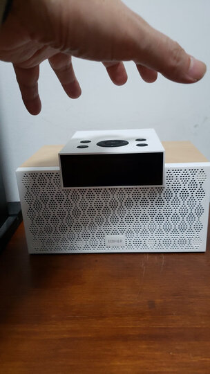 漫步者m260:"收到音箱,第一感觉个头比想象中小,但是音质不错,做工