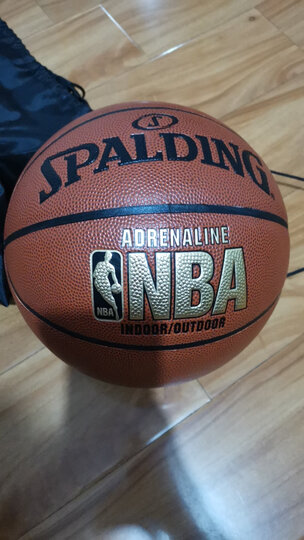 斯伯丁76-095:"大小尺寸:大小合适,是老公想要的尺寸,老公很喜欢很