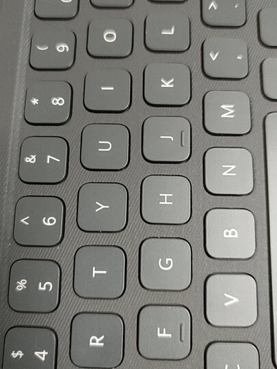 华为智能磁吸键盘:"?值得购买!没有什么奇怪的味道,键盘用起来还可以?