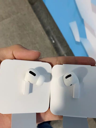 苹果airpods pro 主动降噪无线蓝牙耳机 支持手机ipad pro3代12max