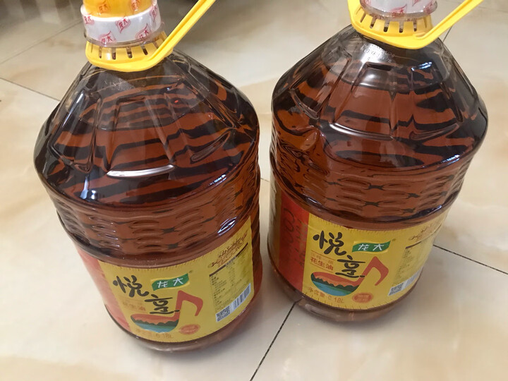 龙大食用油:"产品包装:包装结实风味口感:口感香醇物流速度:发货速度