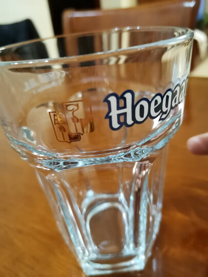 福佳福佳(hoegaarden)福佳六棱杯 玻璃啤酒杯*1 赠品:"杯子很漂亮,也