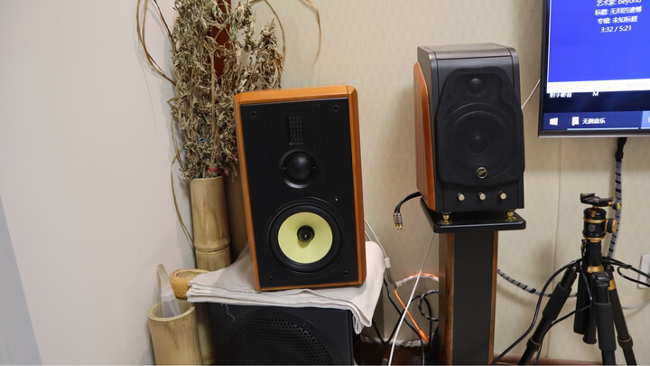 惠威m3amkii:"比原来的m200mk3 大了一圈,箱体质感不错,物流直接送