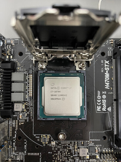 华擎deskmini h470:"体积小,可以上i7,非常满意!" - 京东