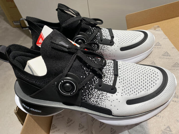 匹克(peak):"【闪电发货送态极小球】匹克太极 态极2.