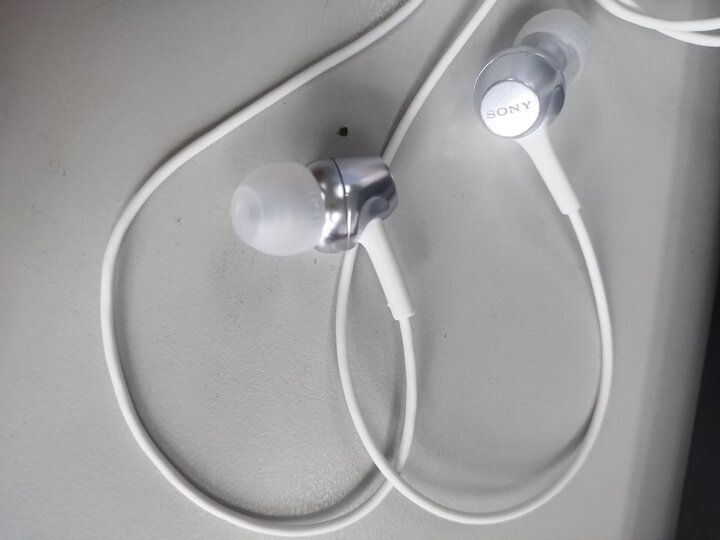 索尼(sony)入耳式立体声通话耳机mdr-ex255ap 白色舒适度:戴上去很舒