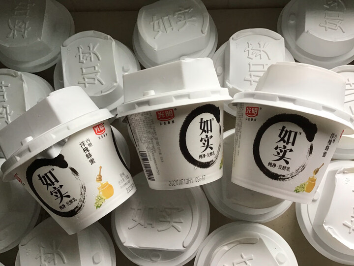 光明光明 如实 135g无添加酸奶六联装 135g*6:"我们在京东购买这款"