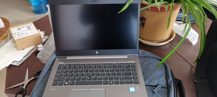 惠普惠普(hp)z系列zbook14ug5:"外形外观:与描述相符,做工挺细的.