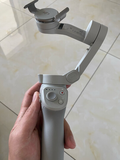 华为(huawei)华为云台osmo mobile3/4:"是正品 质量非常好 早就想拥有