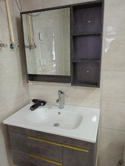 200字提交               万山厨房卫浴专营店