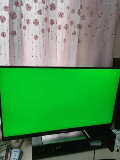 创维28u1:"创维这款4k的性价比很好,漏光控制的还不错,比以前电脑自带