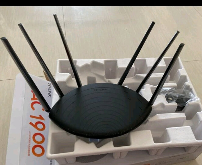 普联tl-wdr7661千兆版:"东西非常不错,经常在京东购物质量非常好,与