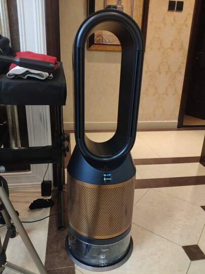 戴森ph02:"买回家刚不太会安装,怎么都扣不上过滤网,已经是晚上十一点