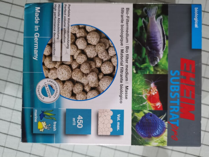 伊罕(eheim)滤材:"之前买的森森的过滤桶,配了两公斤混合的滤材,用了