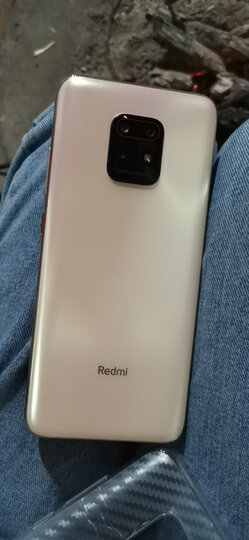小米redmi 10x 5g:"不错,妈妈很喜欢,很棒～(图片无关)" - 京东