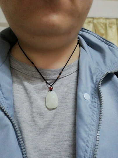 佳媛玉业:"很好,很漂亮,送的东西也不错.平平安安!" - 京东