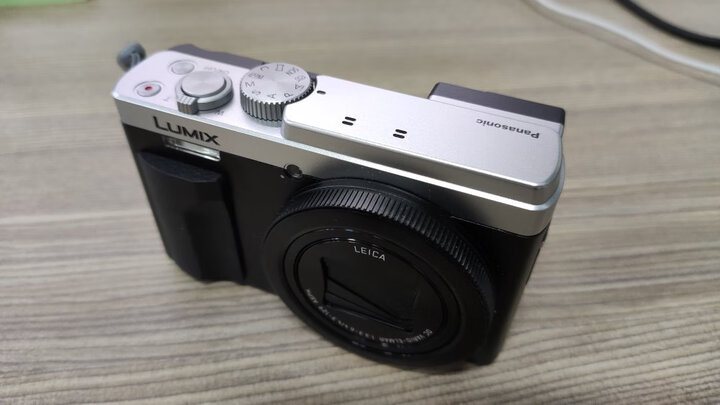 松下zs80:"可以,挺好的,用来发朋友圈什么的完全够用了." - 京东