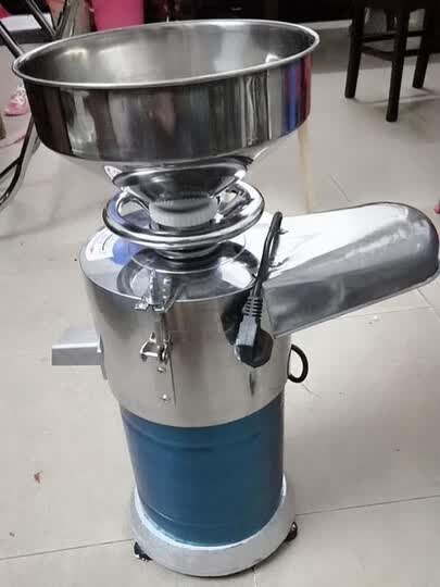 飞天鼠(ftianshu):"全自动磨豆浆,很方便,早上磨豆浆省了很多时间 ,店
