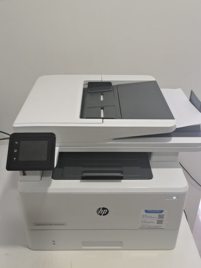 惠普(hp):"打印一体机非常好用,智能化,打印和扫描速度非常快,而且