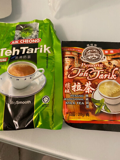 益昌老街香滑奶茶:"他家奶茶味道还不错,蛮浓郁,稍微有点甜,但还可以