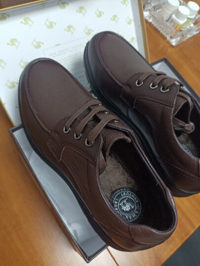 骆驼(camel):"这款骆驼皮鞋是加绒的,款式沉稳大方,鞋形很正.