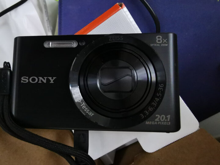 索尼(sony) dsc-w830 便携数码相机/照相机/卡片机 黑色(约2010万有效