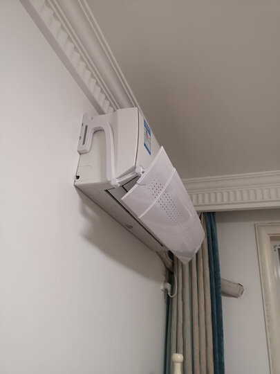 宜百利5501:"空调导风板真的不错,质感很好,安装方便,长度可以根据