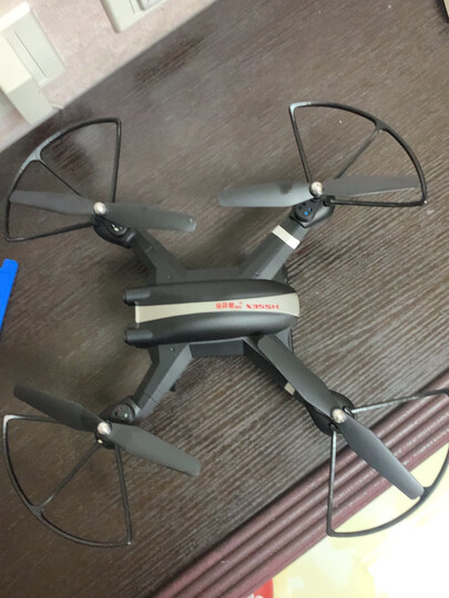 宝贝星(bbs)双摄像头无人机jy03:"给儿子哦买的好玩具,儿子很喜欢