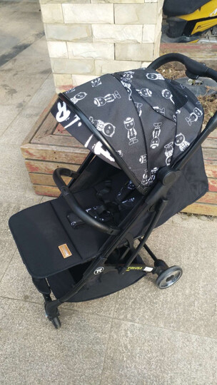 小车车很好用 轱辘很顺滑 空间也可以 外观漂亮 刚买回来好多地方不会