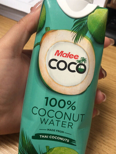 malee330ml*12 椰子水:"很不错的椰子水,味道好喝,是椰子的味道,这款