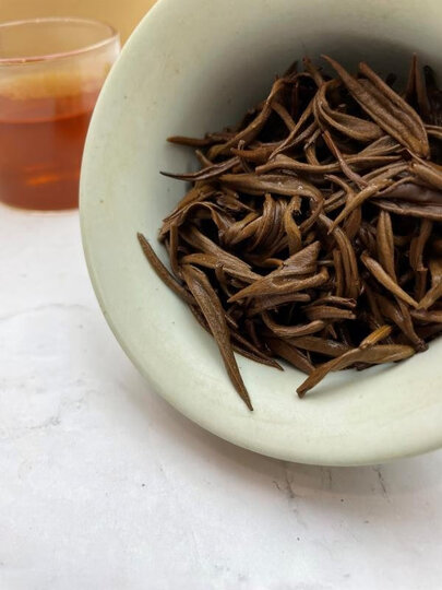 新益号蜜香金芽:"茶叶两大包分量很足,确实是很实惠的口粮茶,茶叶看