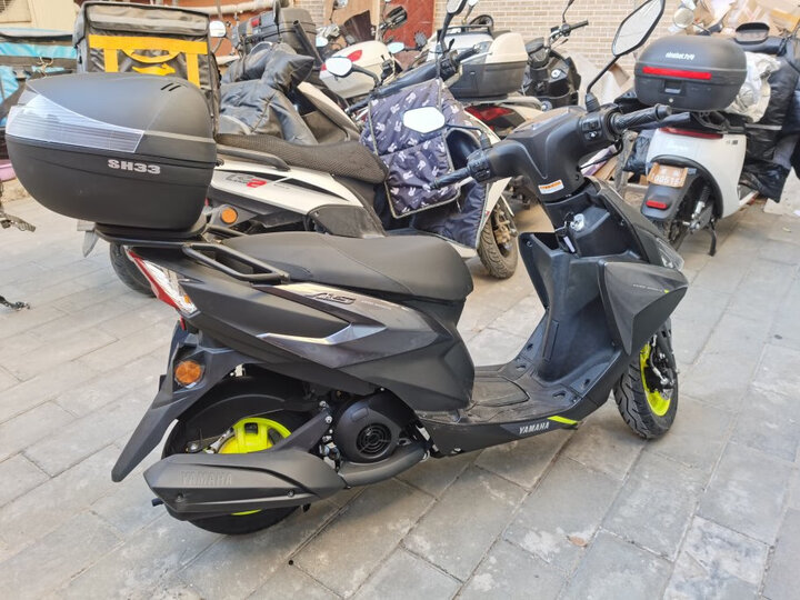 飞鹰雅马哈jym125t-2a:"真的不错,颜值担当,动力不错!" - 京东