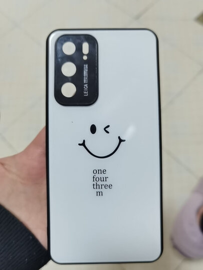 stryfer华为p40超薄彩边玻璃手机壳:"有点厚,不过还是很棒哒,好看?