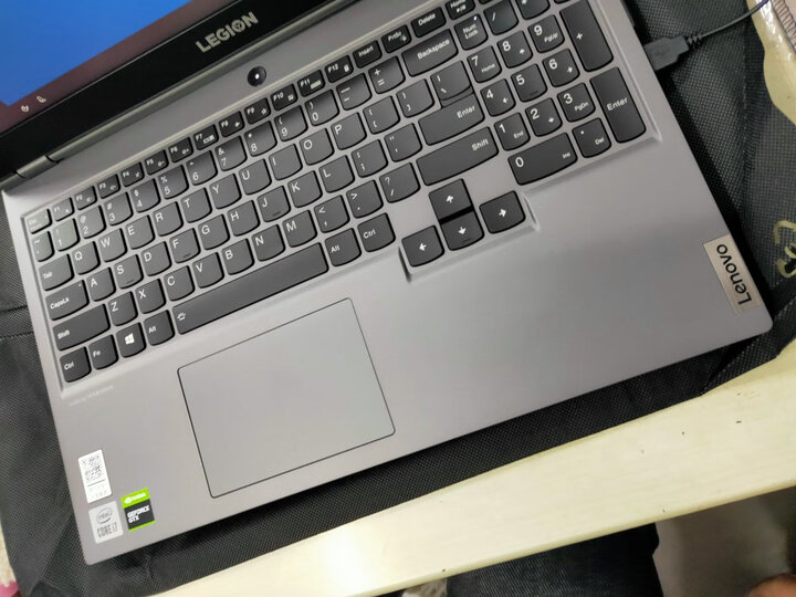 联想(lenovo)legion r7000p 2021:"颜值高,速度很快,就是哪里我都喜欢