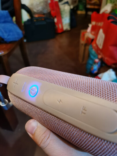 sanagm8p:"一次带孩子出去玩,看到一个妈妈带了一个蓝牙音箱,音质和