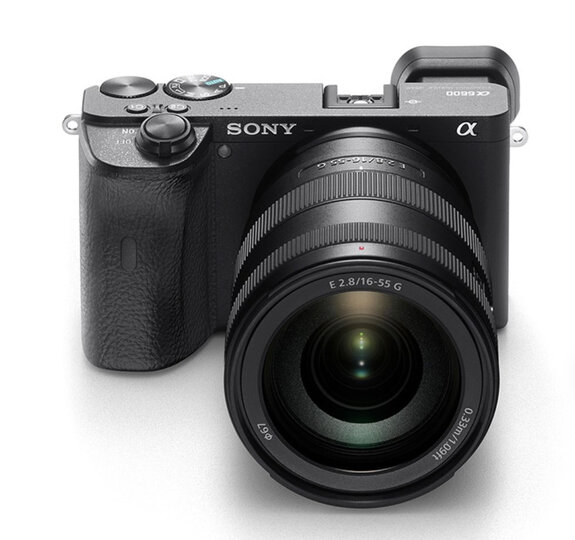 索尼alpha 6600:"期待已久的机型,可惜等了这么久,双十一优惠幅度不及