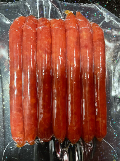 恒慧广味香肠200g:"广味香肠我的最爱,喜欢有股甜甜的味道,买来做披萨
