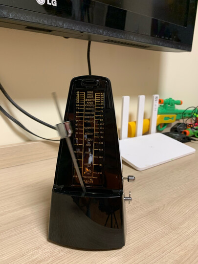 cherub节拍器:"学音乐必备,之前学钢琴在培训的学校每个教室都有,学