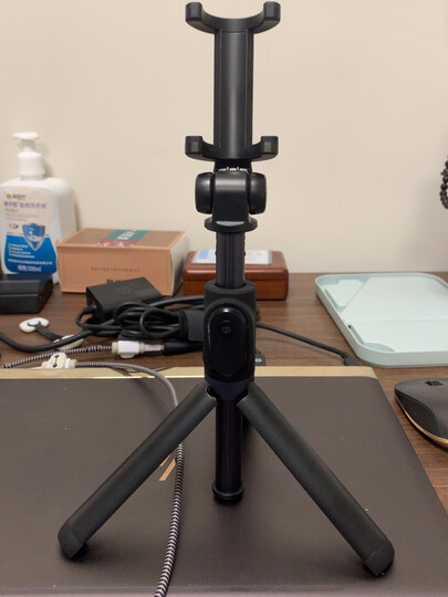 小米小米支架式自拍杆 黑色:"挺好的挺好的挺好的,嗯" - 京东