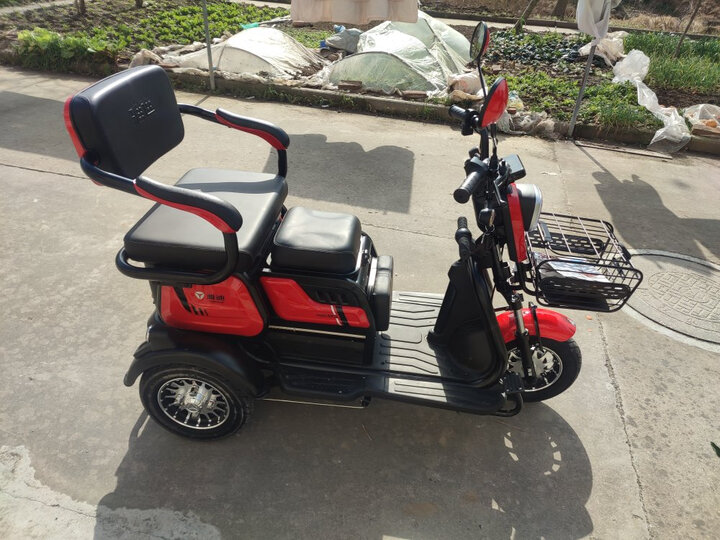 雅迪(yadea)乐酷2020:"安装根据视频比较简单,很适合小白.