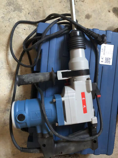 东成电锤很不错,钻混.