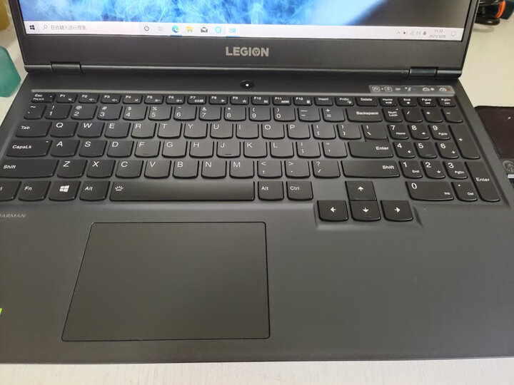 联想拯救者y7000:"用了一周才来评论,挺好用的,手感也不错,办公使用