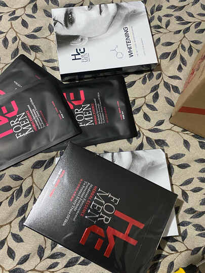 赫恩男士面膜:"21片,正正好好,还没用 期待 快递是真叫快,凌晨下单