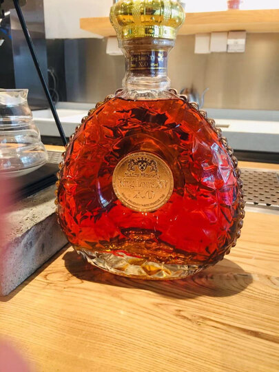 国王路易十五国王路易十五白兰地xo:"和亲朋好友相聚的时候,我咖啡茶