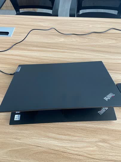 thinkpad 联想p15v i5或i7轻薄移动图形工作站3d建模设计15.