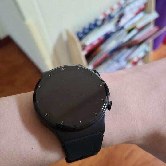 华为watch gt 2 pro ecg版:"发货很快,包装的很好.
