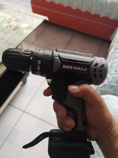 艾瑞泽48vf:"宝贝高大上.手感嗷嗷地.马力十足.外观很赞.