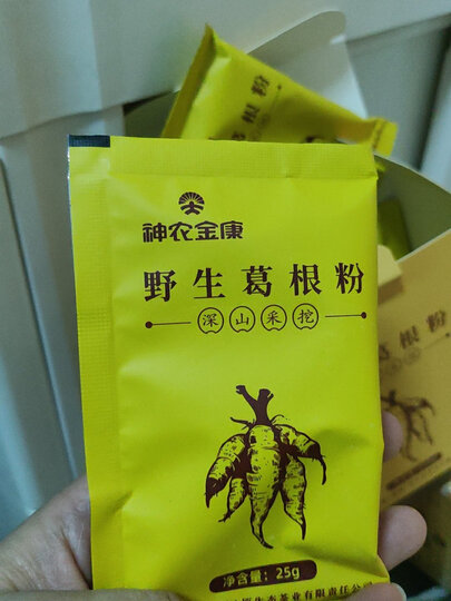 神农金康葛根粉:"有股淡淡的苦味,价格实惠,京东快递上午买的晚上就送