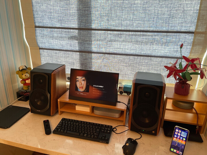 漫步者s1000mkii:"外形外观:很重,很有分量;拿完快递没想到体积这么大